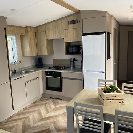 4 Persoons Chalet Hz 21 Lauwersoog Kültér fotó
